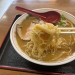 双葉食堂 - 麺リフトしてみました