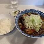 めん八 - チャーシュー麺+ライス❗️