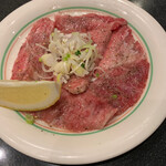 焼肉 鶯谷園 - カルビ　990円