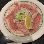 焼肉 鶯谷園 - 豚トロ　605円