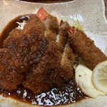 とん吉 - 揚げ物盛り合わせL定食