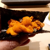 鮨 なんば 日比谷 - 赤ウニ