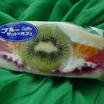 ブルーサンド・カフェ - ブルーサンド380円