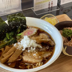 木琴堂 - ラーメン、ミニタコ飯セット1000円