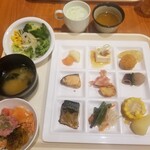 湯の川観光ホテル祥苑 - 朝食バイキング