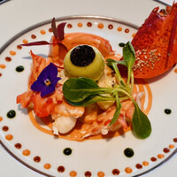 メゾン ポール・ボキューズ - オマール海老のサラダ仕立て ア・ラ・フランセーズ