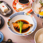 菊寿司 - ランチ煮魚御膳1,600円