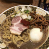 ラーメン凪 - 味玉すごい煮干しラーメン大＋メンマトッピング
相方はお腹いっぱいにならなかったようです。