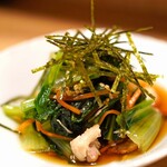 Unagi Mejiro Zorome - 小松菜、蒸し鶏、胡麻ポン酢