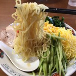 桃園楼 - 細縮れ麺