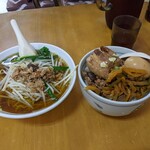 台湾料理 翠芳 - 魯肉飯(ローバーハン)セットのご飯大盛り(税込900+100=1,000円)