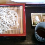 どう楽 - ざる蕎麦並み盛り（\800）