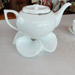 中国飯店 麗穂 - お茶が冷めないように急須を置くものだった！