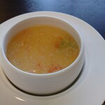 Shiosai Rizo-To Kamogawa - 温物
                      海鮮茶碗蒸し 紅ズワイ蟹銀餡かけ
                      
                      蟹の身もたっぷりで、味付けもちょうどよく
                      お出汁も美味しい茶碗蒸しでした
