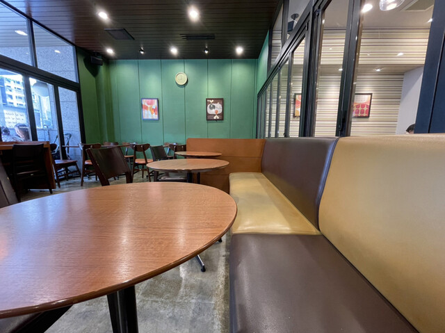 Cafe de Crea Sakuradori Ootsu Ten photo 5