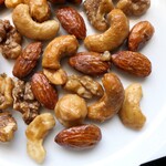 Groovy Nuts - ハニーローステッドナッツ