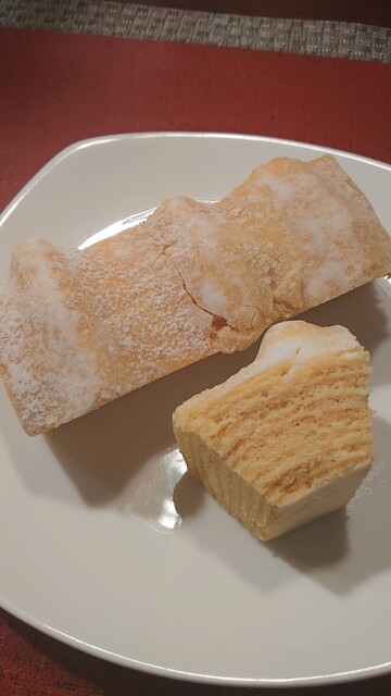 ねんりん家 東京駅店 東京 バームクーヘン 食べログ ねんりん家 東京駅店 東京 バームクーヘン 食べログ