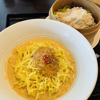 過門香 點 有楽町イトシア店 - 柔らか三元豚と胡麻ダレの冷麺