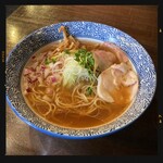 貝出汁らぁ麺 まるく - 貝出し醤油らぁ麺　850円