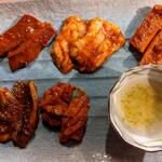 焼肉 牛猿 - ホルモン盛り合わせ(タレ)