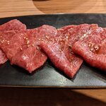 焼肉 牛猿 - 赤身モモ肉1