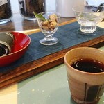 今日樹と利き珈琲と - 一杯目のコーヒー