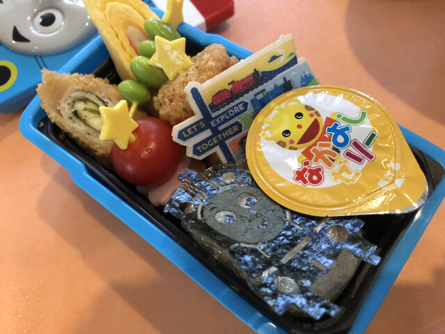 トーマスレストラン 旧店名 ケーズ トーマスカフェ 富士急ハイランド カフェ 食べログ トーマスレストラン 旧店名 ケーズ トーマスカフェ 富士急ハイランド カフェ 食べログ
