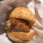 鳥匠 いし井 - タンドリーチキンチーズバーガー