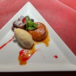 サーラ・マンジェ・ドゥ・クール  - デザート