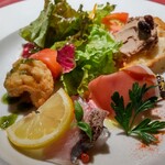 サーラ・マンジェ・ドゥ・クール  - 前菜