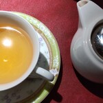 サーラ・マンジェ・ドゥ・クール  - 食後のドリンク