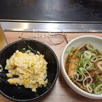 鶴橋風月 - ポテトサラダ・牛すじ煮込み
