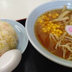 宝来軒 - みそラーメンと半チャーハン(210724)