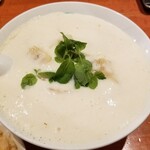 麺屋 六感堂 - 冷製 帆立と白桃のエスプーマ