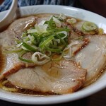 こく一番 ラーメン みどりや - 醤油スープ（醤油チャーシュー麺）