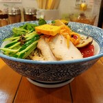 らーめん森や。 - 森やの冷やし中華・やまつ辻田さんの実主柚子の果汁をプラス‼️