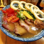 らーめん森や。 - しそ塩トマトらーめん・はるゆたか・カリフリチャーシュー・車麩