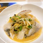 うを徳 - 岩牡蠣、白烏賊、海胆、かいわれ