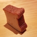 鮨 さかい - (25)玉
      芝海老と大和芋で、ふっくら&しっとりの焼き上がり、穏やかな甘さが印象的です