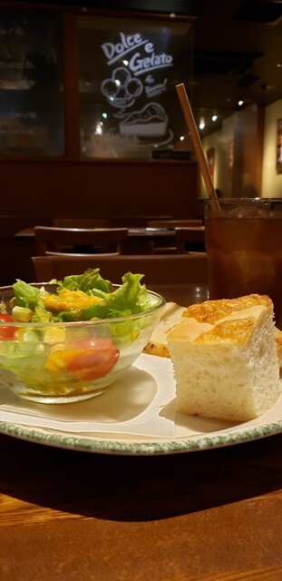 カプリチョーザ 池袋東口店 池袋 イタリアン ネット予約可 食べログ カプリチョーザ 池袋東口店 池袋 イタリアン ネット予約可 食べログ