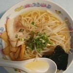 うどん処しんせい - 特製中華そば