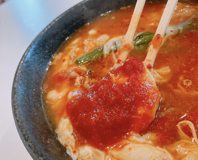 辛麺屋 輪 - 釧路（ラーメン）の写真