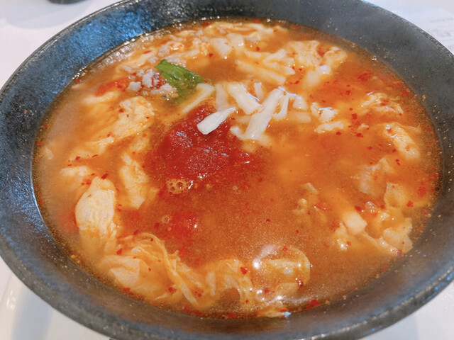 辛麺屋 輪 - 釧路（ラーメン）の写真