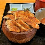 うな信 - ひつまぶし。