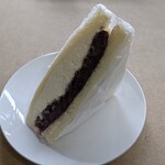Bakery Cafe MISAKI - あんこ & 生クリーム