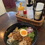 ビストロ DORO - 夏のまぜそば(麺少な目) 980円