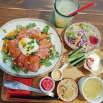 stand cafe KICHI - ローストビーフ丼のランチセット