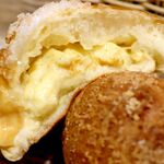 五穀七福 西宮北口店 - 20210724ほっこりクリームぱん・断面