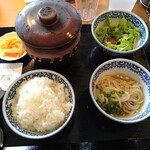 米と焼肉 肉のよいち - 週替り焼肉ランチ（壺漬けハラミ＆カルビ）