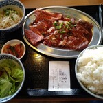 Kome To Yakiniku Niku No Yoi Chi - 三種の王道焼肉